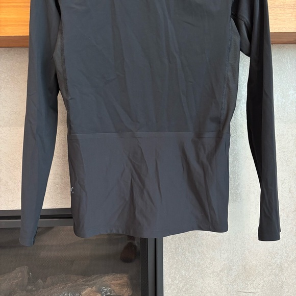 Lululemon To Train Fitted Long Sleeve Shirt, Size S - Picture 12 of 13